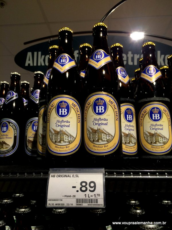 HB (Hofbräuhaus) 500 ml: € 0,89