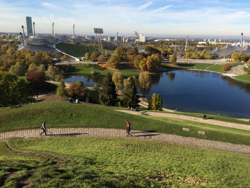 Visão do Parque Olímpico de Munique a partir da Olympiaberg